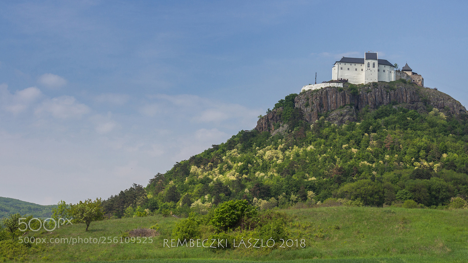 Canon EOS 700D (EOS Rebel T5i / EOS Kiss X7i) sample photo. Castle of fuzer photography