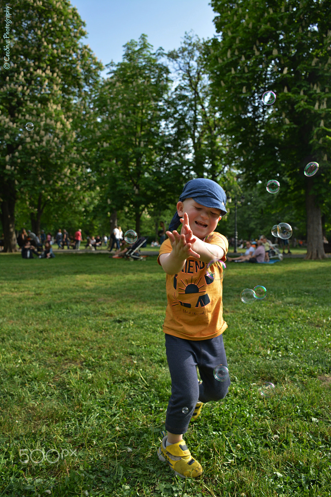 Nikon D5200 sample photo. Popping soap bubbles photography