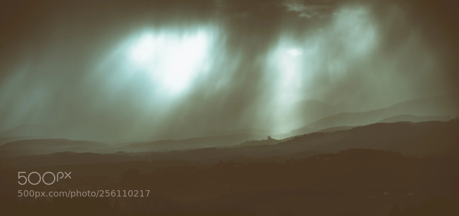 Canon EOS 5D Mark II sample photo. Wolkenlicht photography