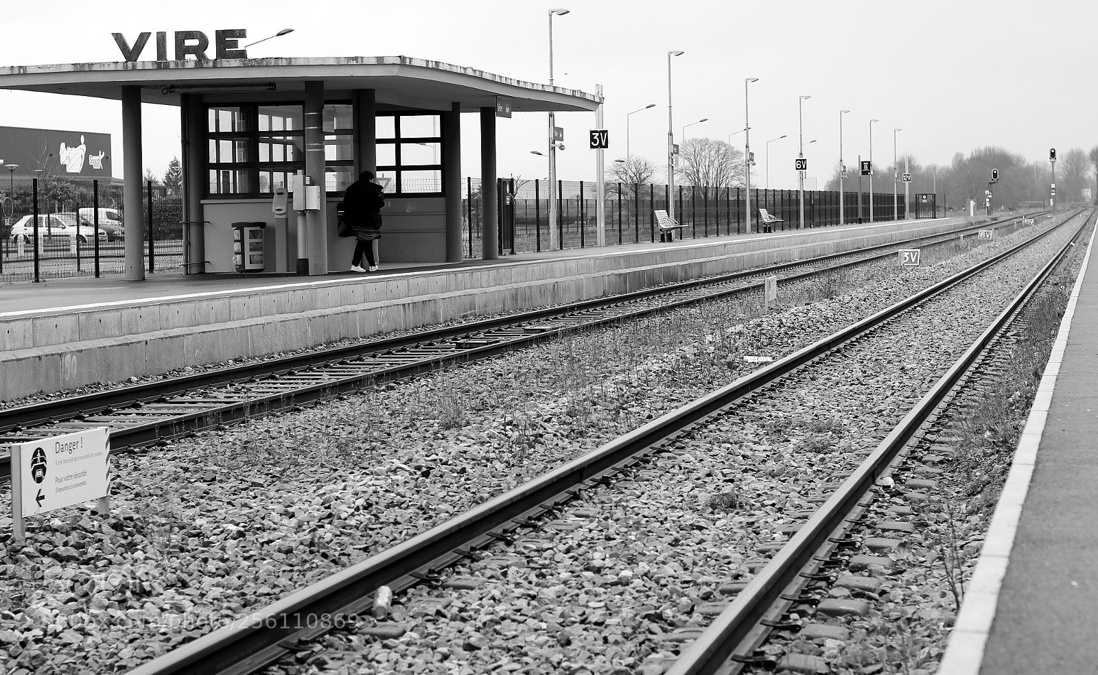 Canon EOS 550D (EOS Rebel T2i / EOS Kiss X4) sample photo. Gare de vire photography