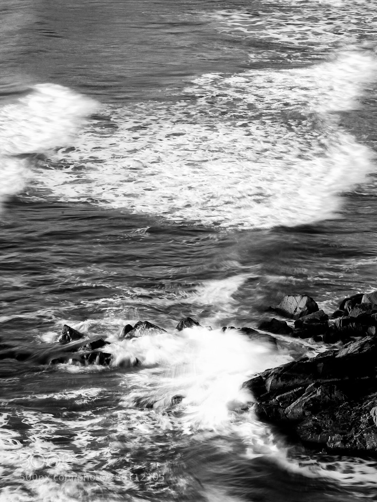 Canon EOS 1300D (EOS Rebel T6 / EOS Kiss X80) sample photo. Crashing waves photography