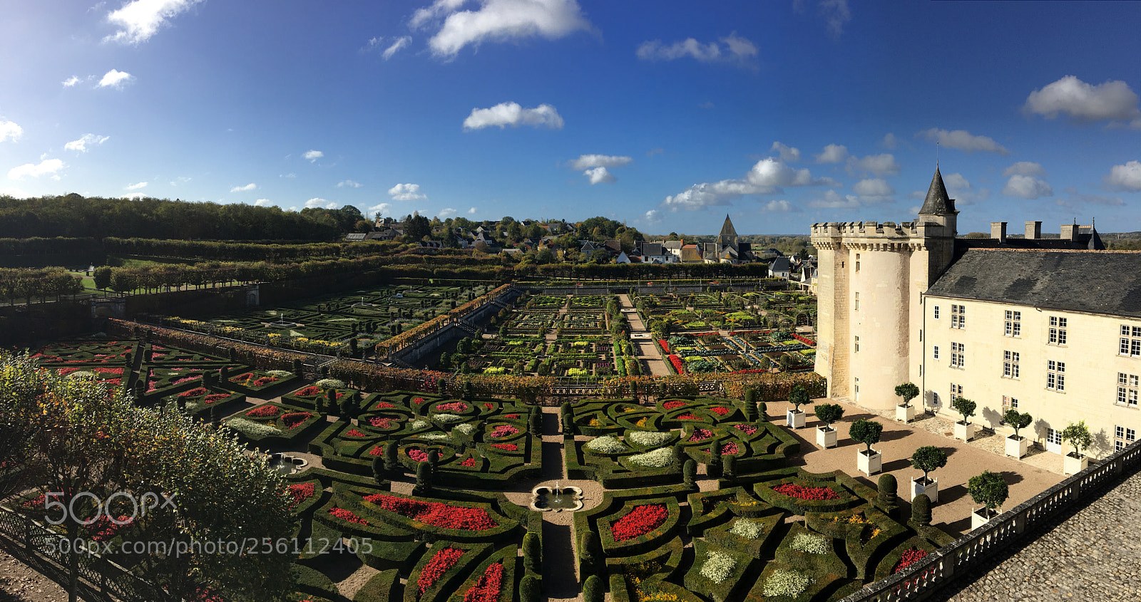 Apple iPhone 6s sample photo. Villandry castle and gardens photography