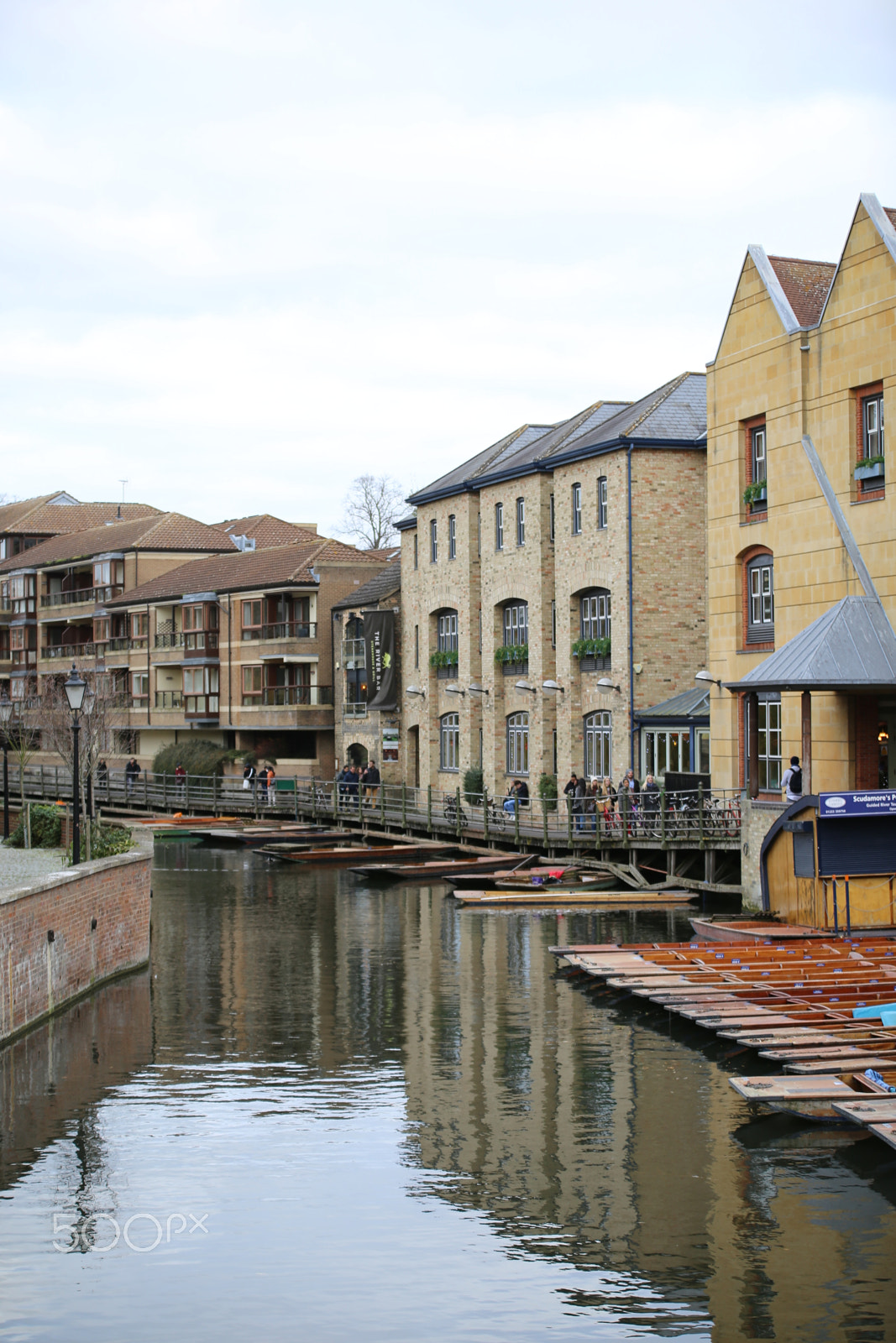Sigma 70-200mm F2.8 EX DG OS HSM sample photo. Walk around cambridge, december 2016 photography