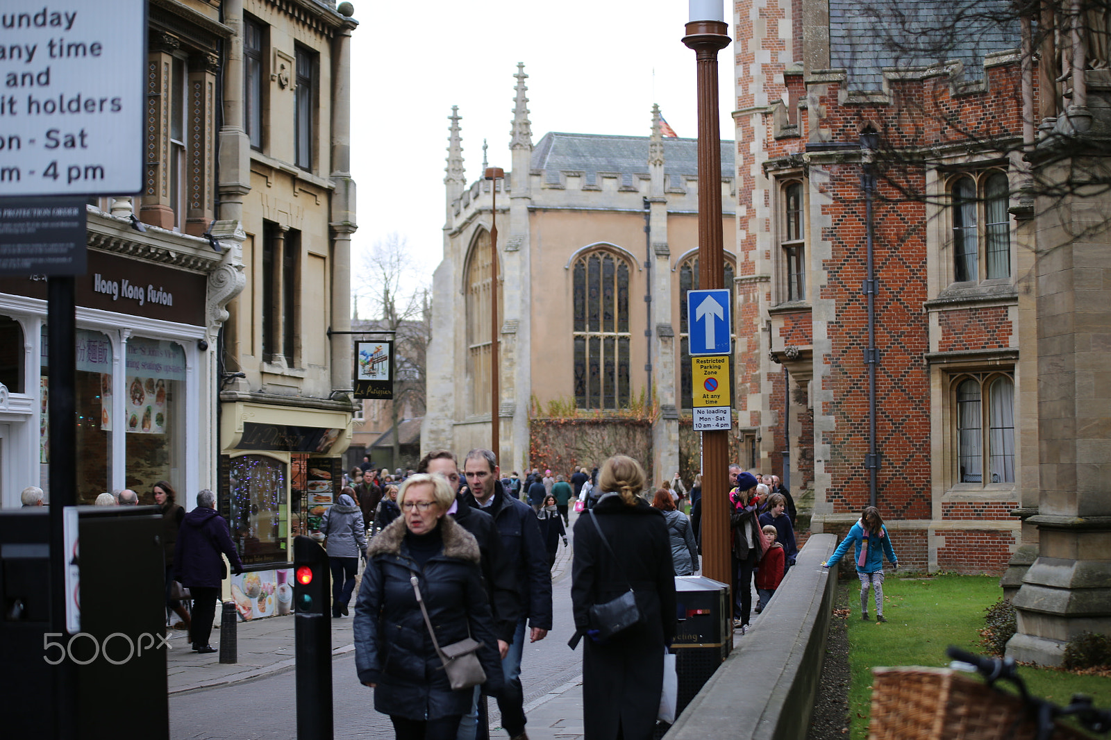 Sigma 70-200mm F2.8 EX DG OS HSM sample photo. Walk around cambridge, december 2016 photography