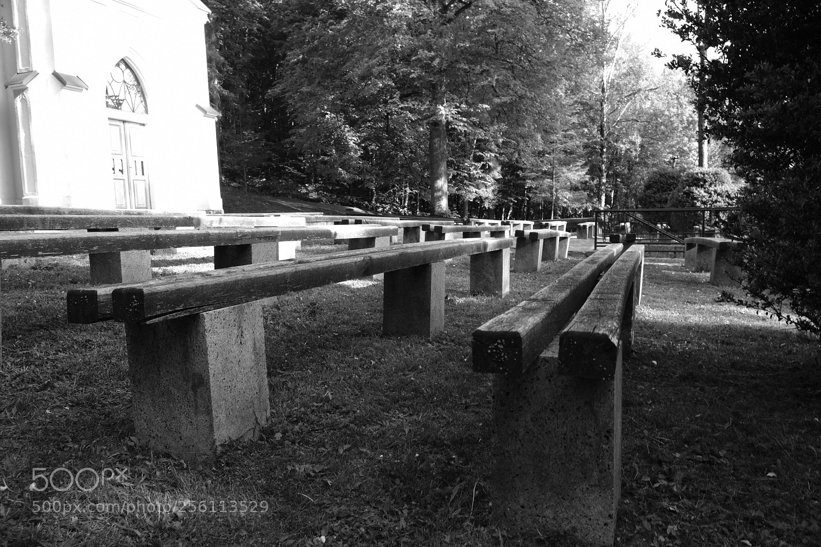Fujifilm X-T20 sample photo. B&w church photography