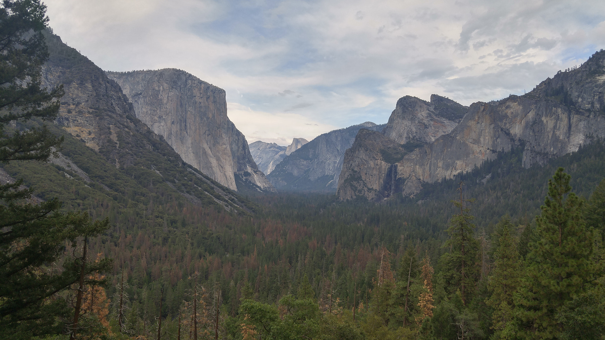 LG H818P sample photo. Yosemite. tunnel view photography