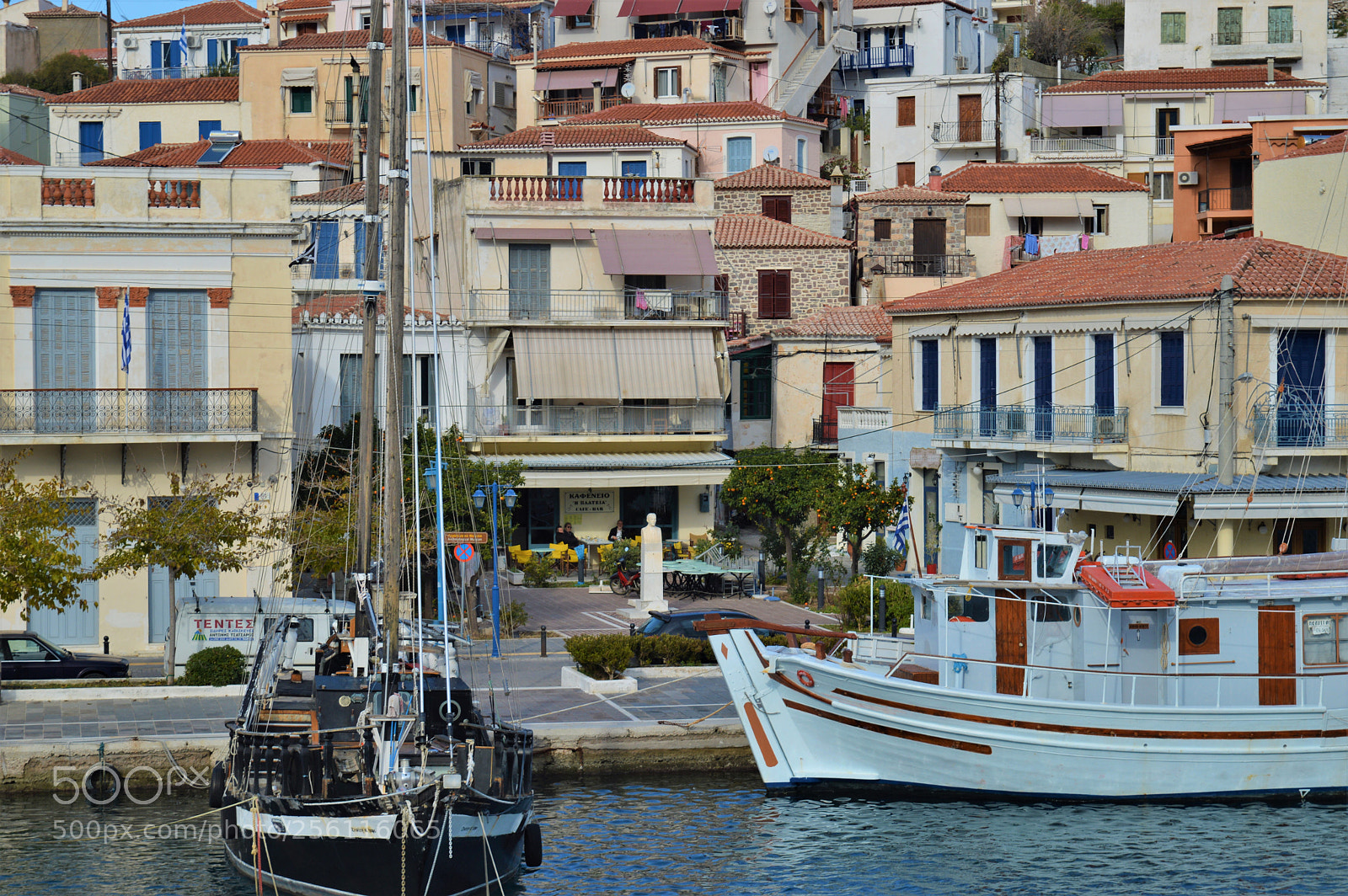 Nikon D3200 sample photo. Poros houses photography