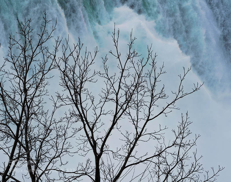 Olympus OM-D E-M1 Mark II sample photo. Roaring water photography