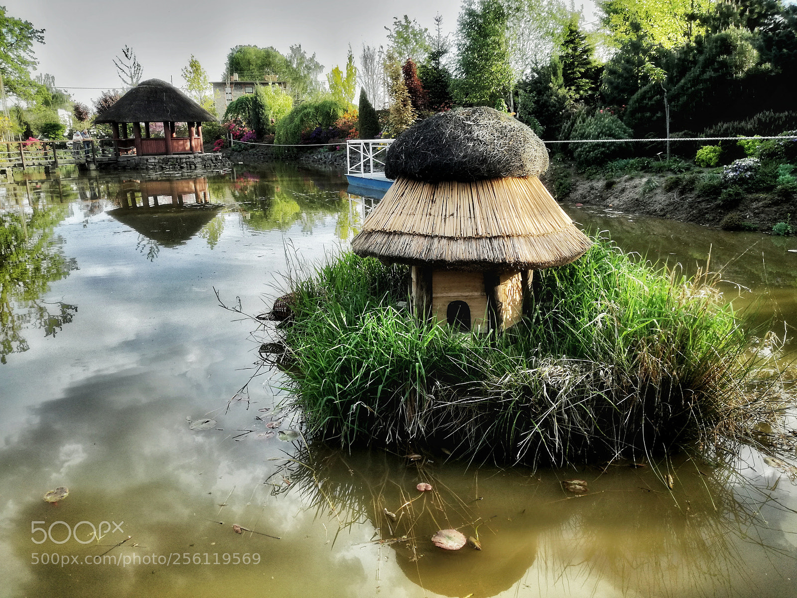 HUAWEI P9 LITE sample photo. House on lake photography