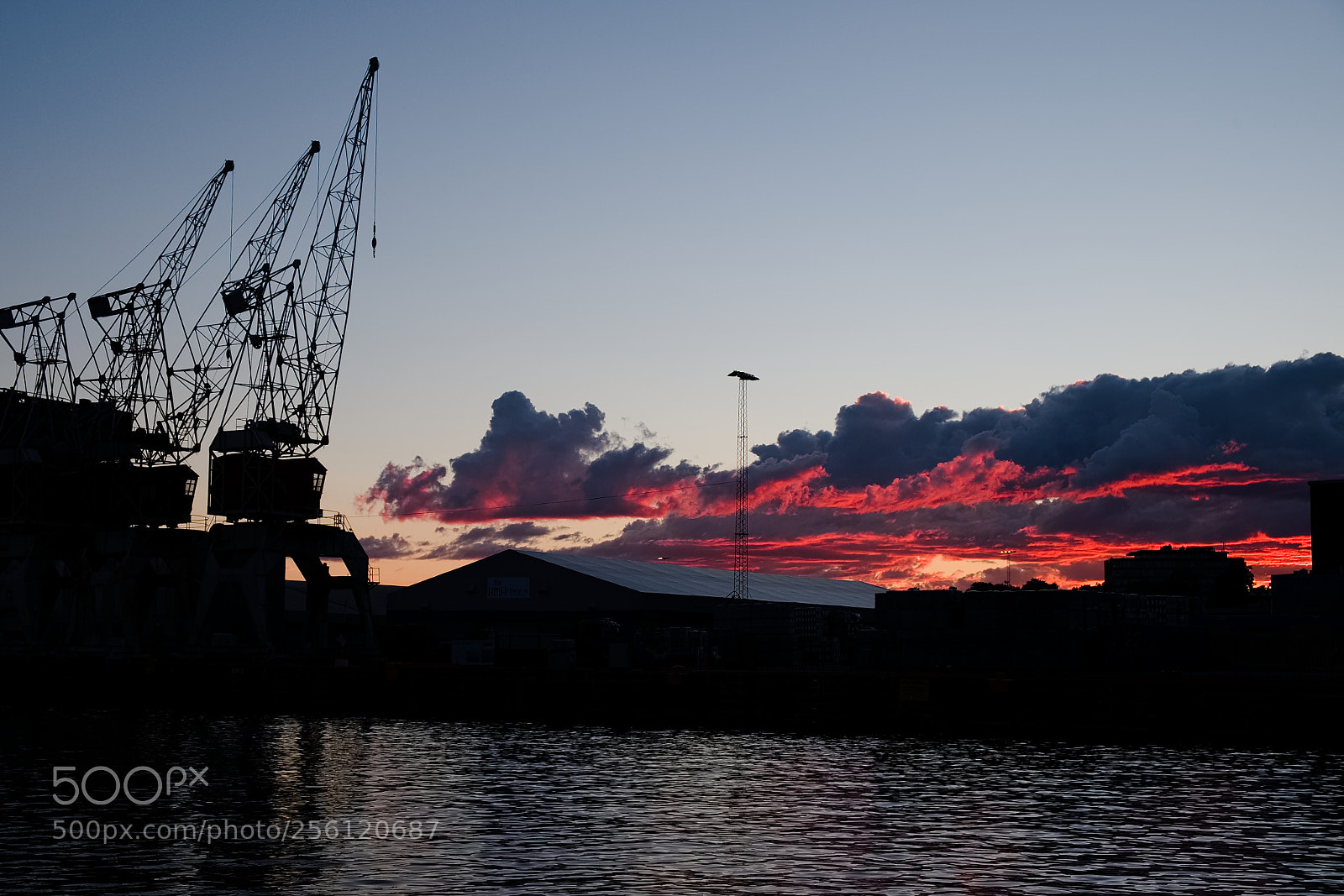 Fujifilm X-T1 sample photo. Fishing red clouds photography