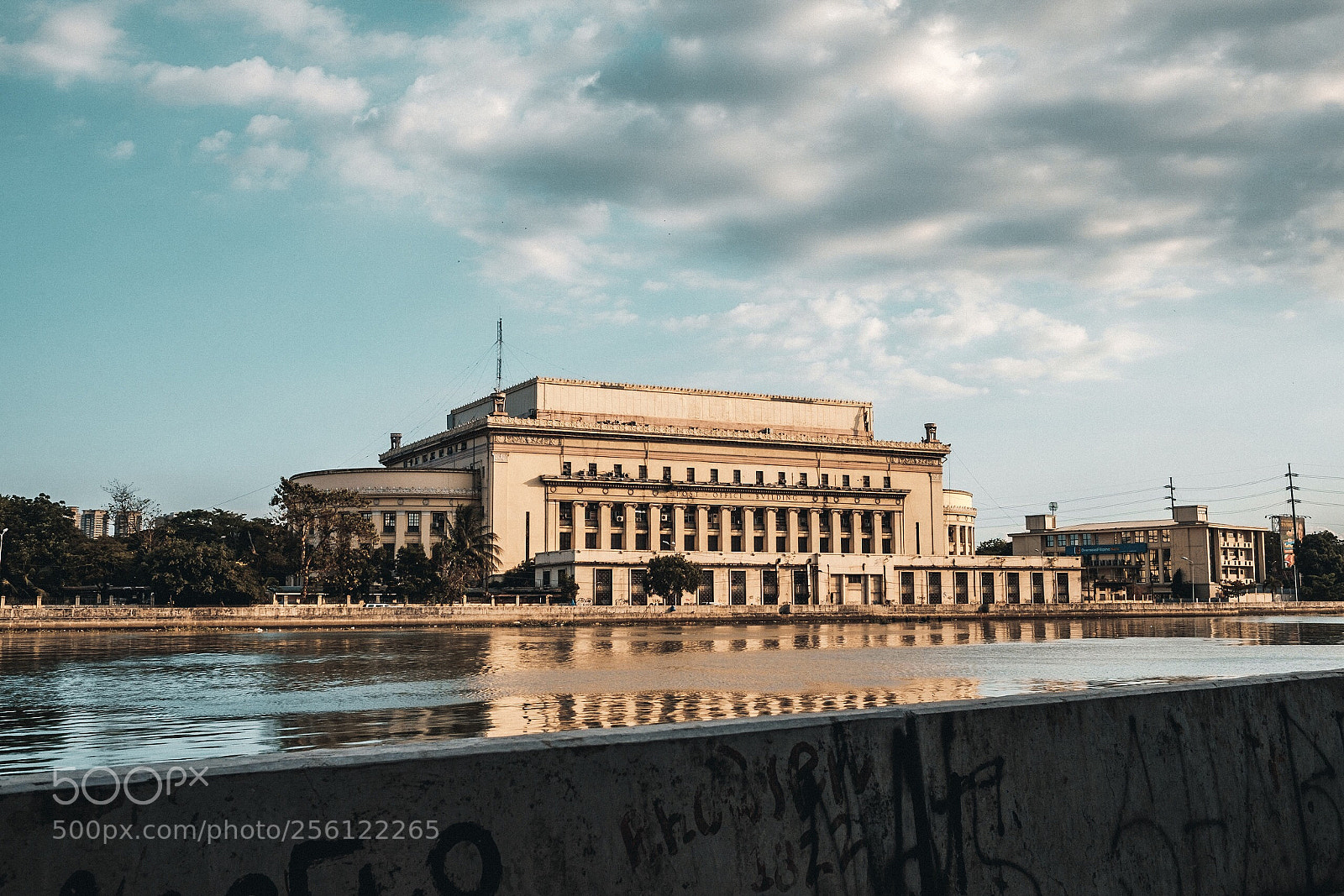 Fujifilm X-T10 sample photo. Manila post office photography