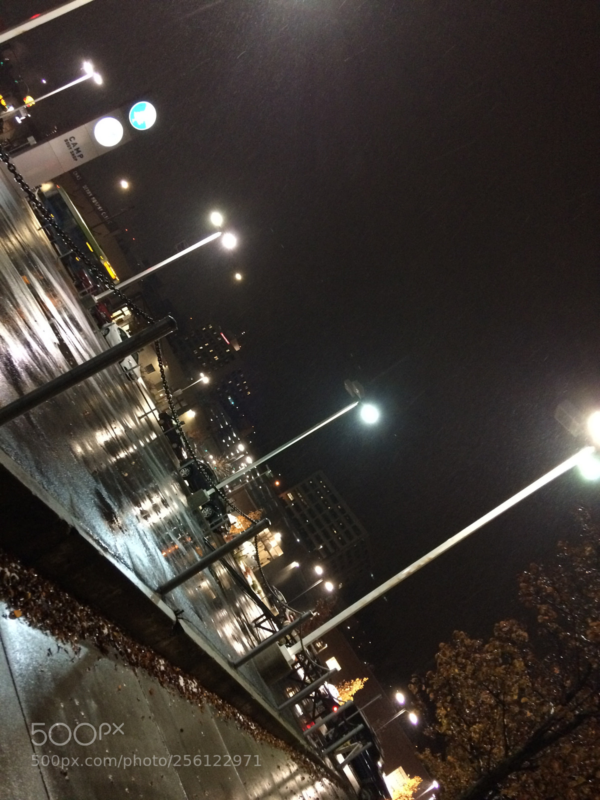 Apple iPhone 5s sample photo. City at night photography