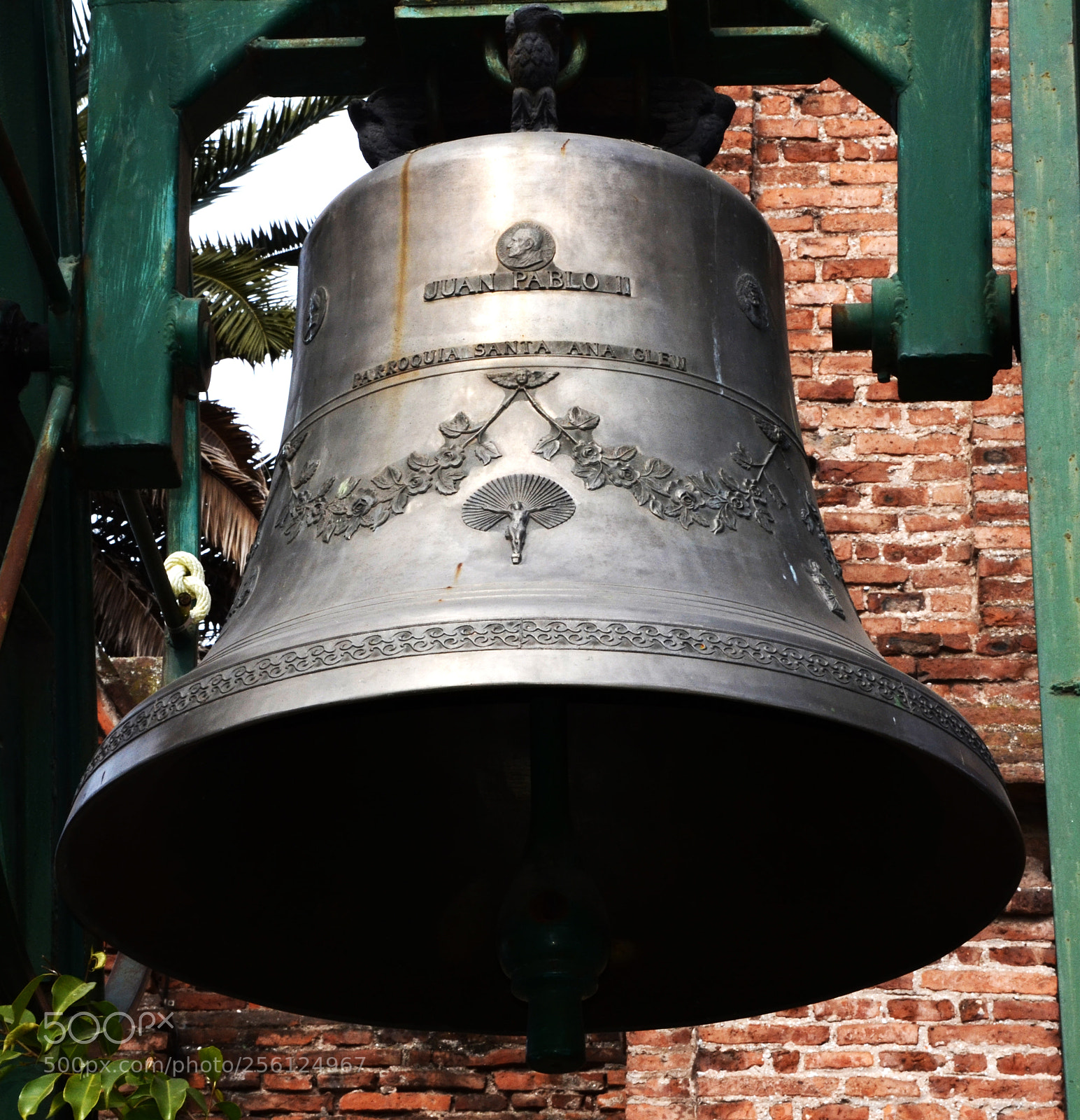 Nikon D5100 sample photo. Campana santa ana photography