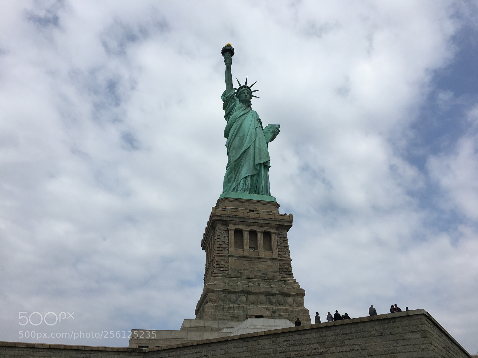 Apple iPhone 6s sample photo. Statue of liberty photography