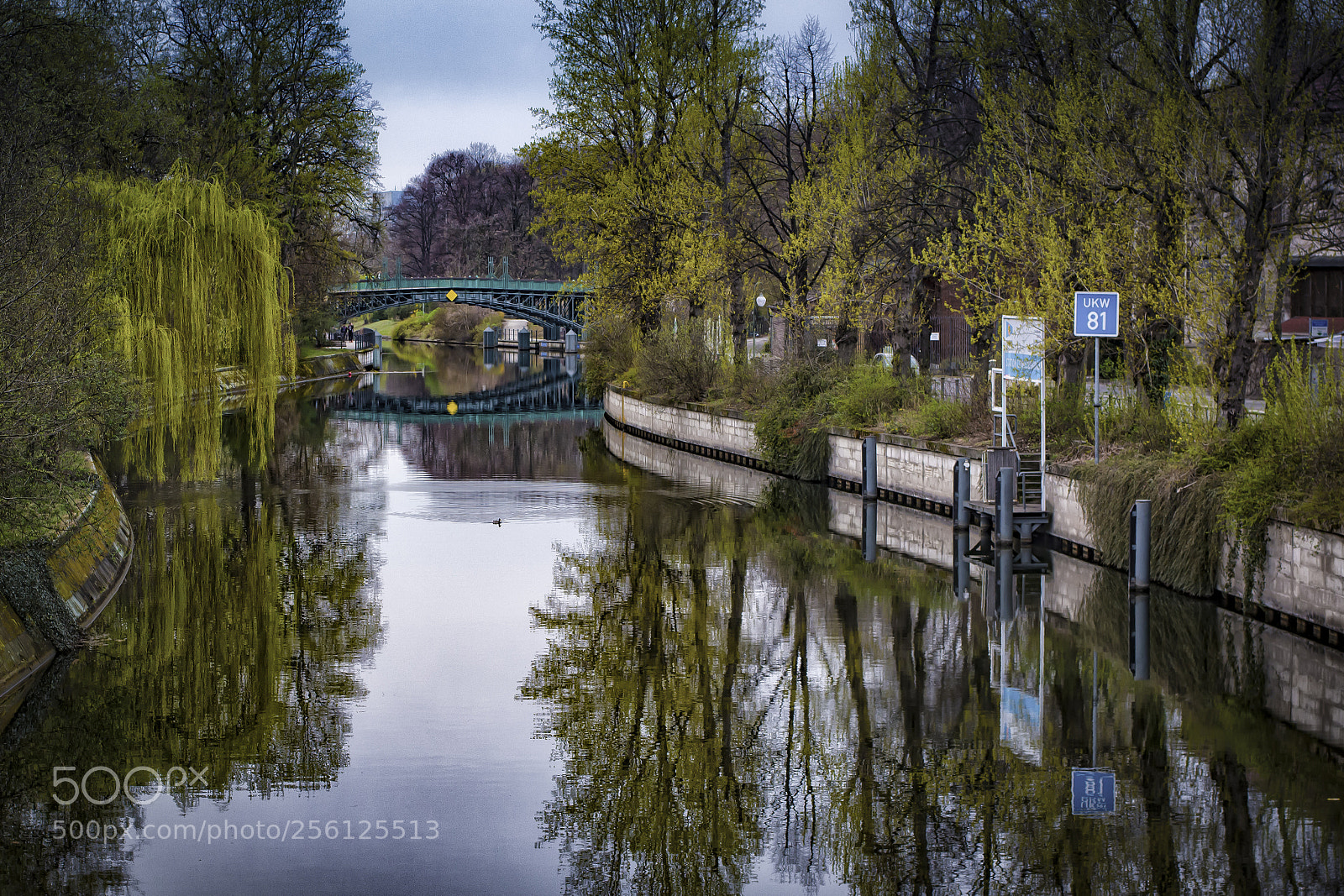 Nikon D7100 sample photo. Reflections in berlin photography