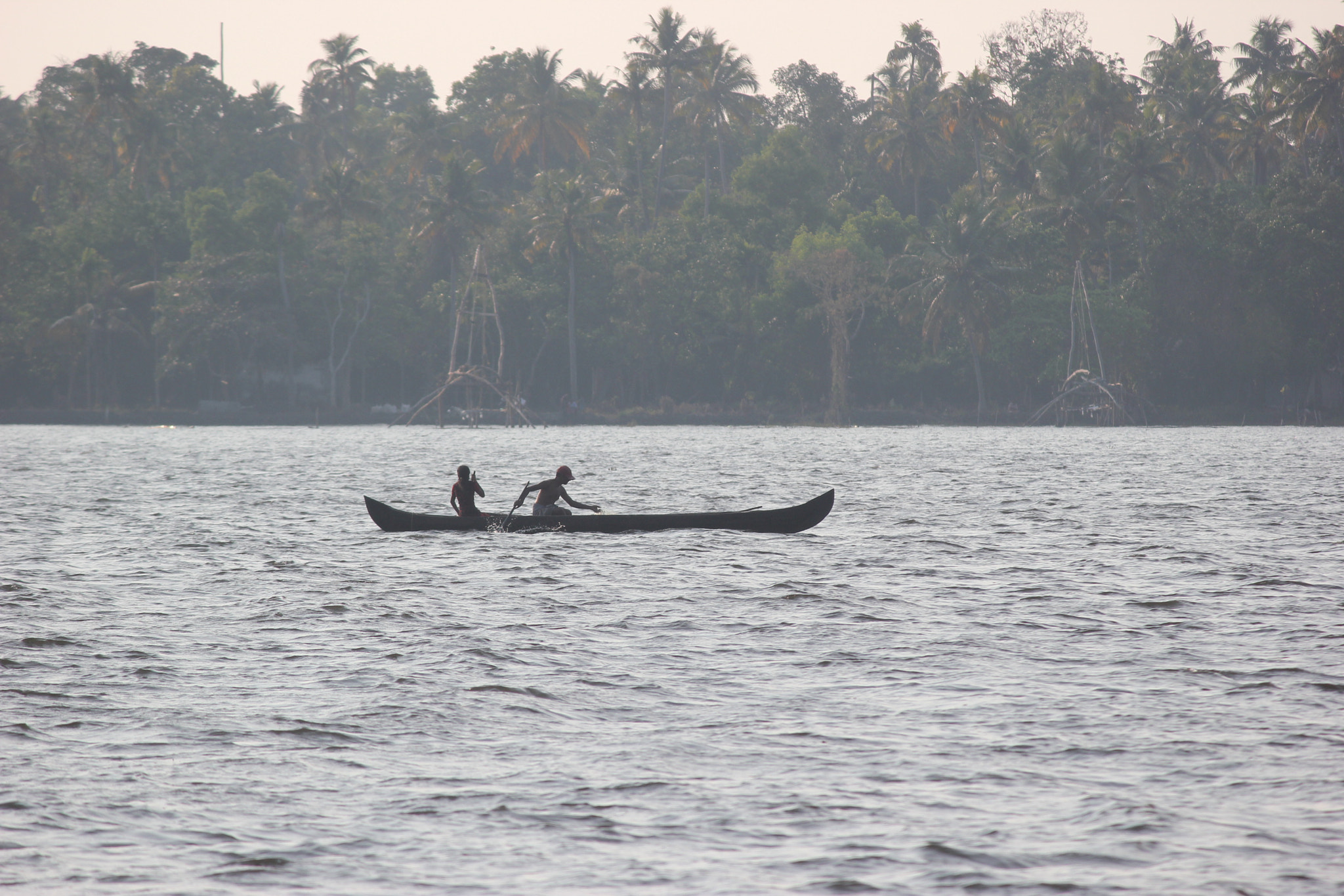 Canon EF-S 55-250mm F4-5.6 IS II sample photo. Canoe rush photography