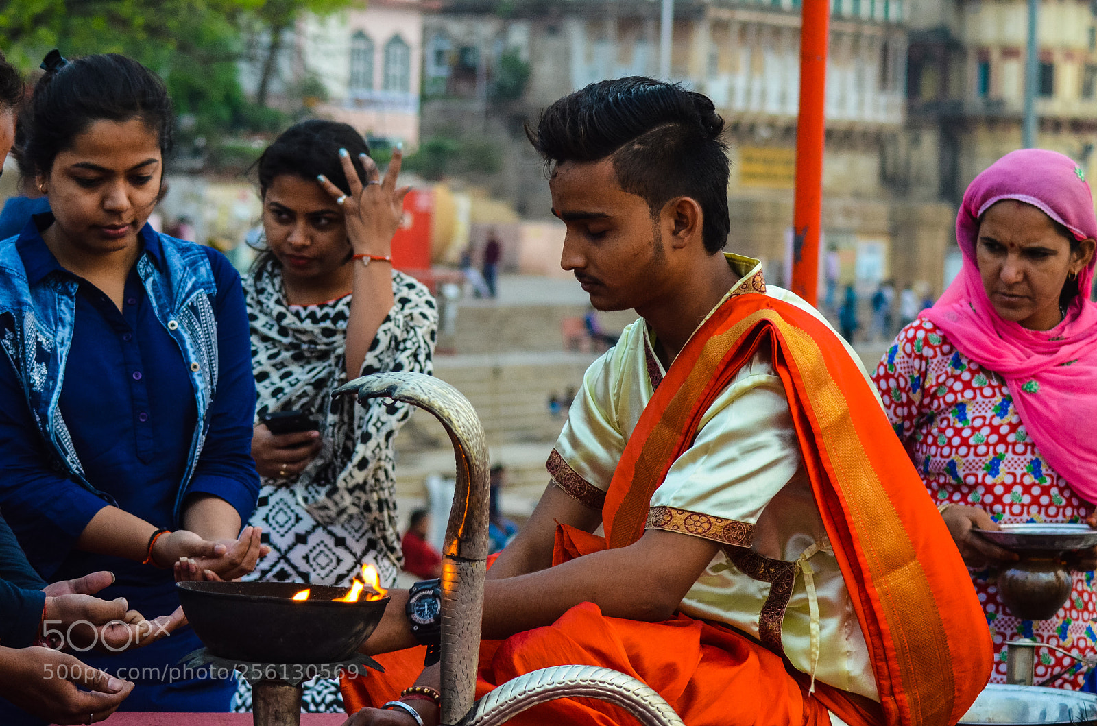 Nikon D5100 sample photo. Morning arti at assi photography