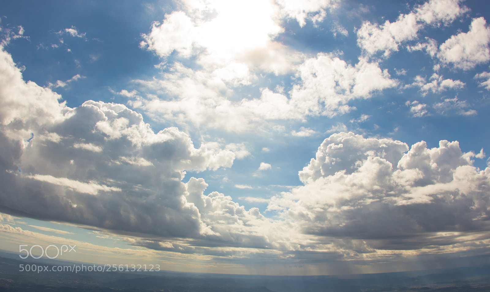 Canon EOS 550D (EOS Rebel T2i / EOS Kiss X4) sample photo. Clouds photography