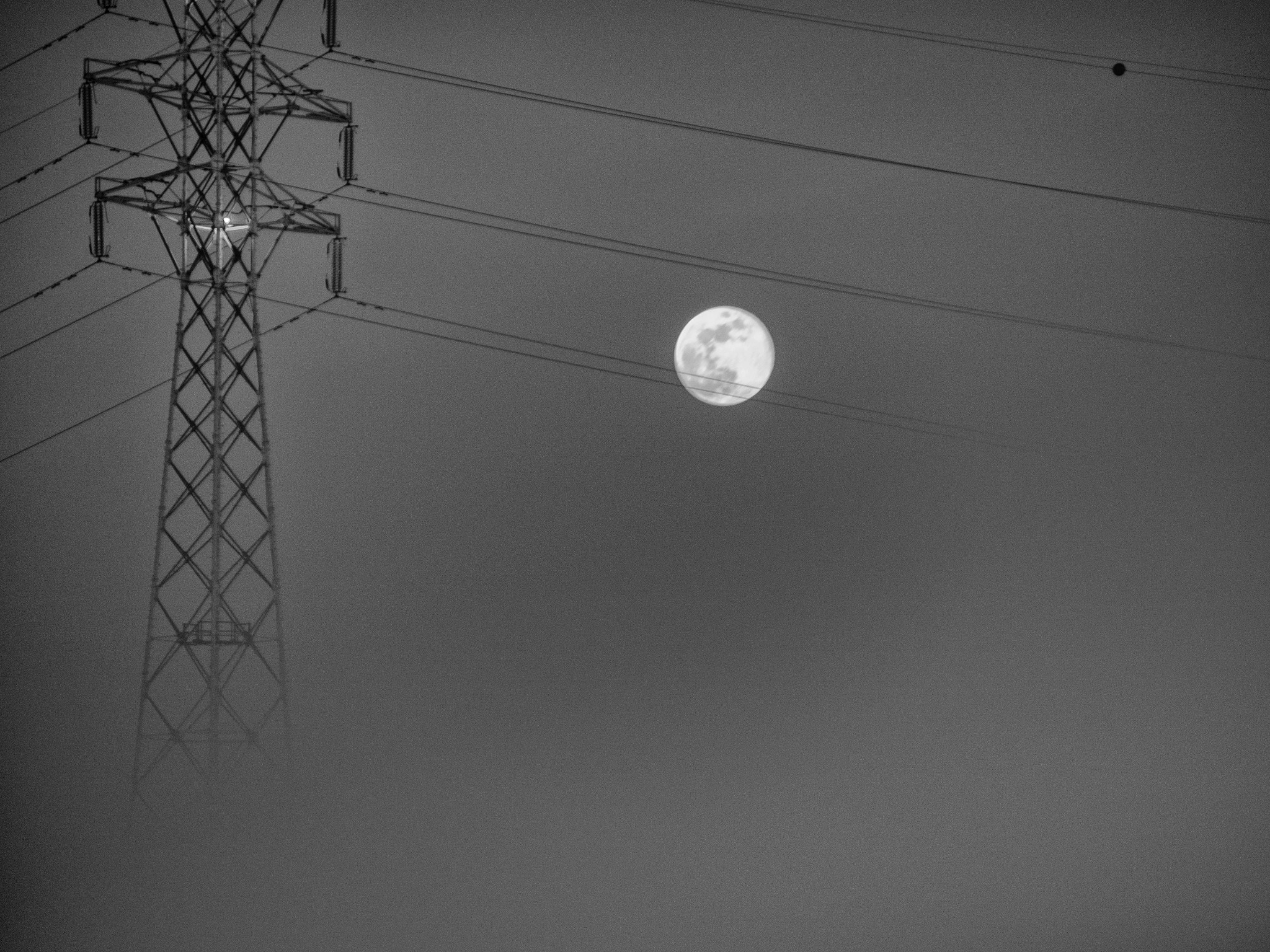 Olympus PEN E-P5 sample photo. Moon on the line photography