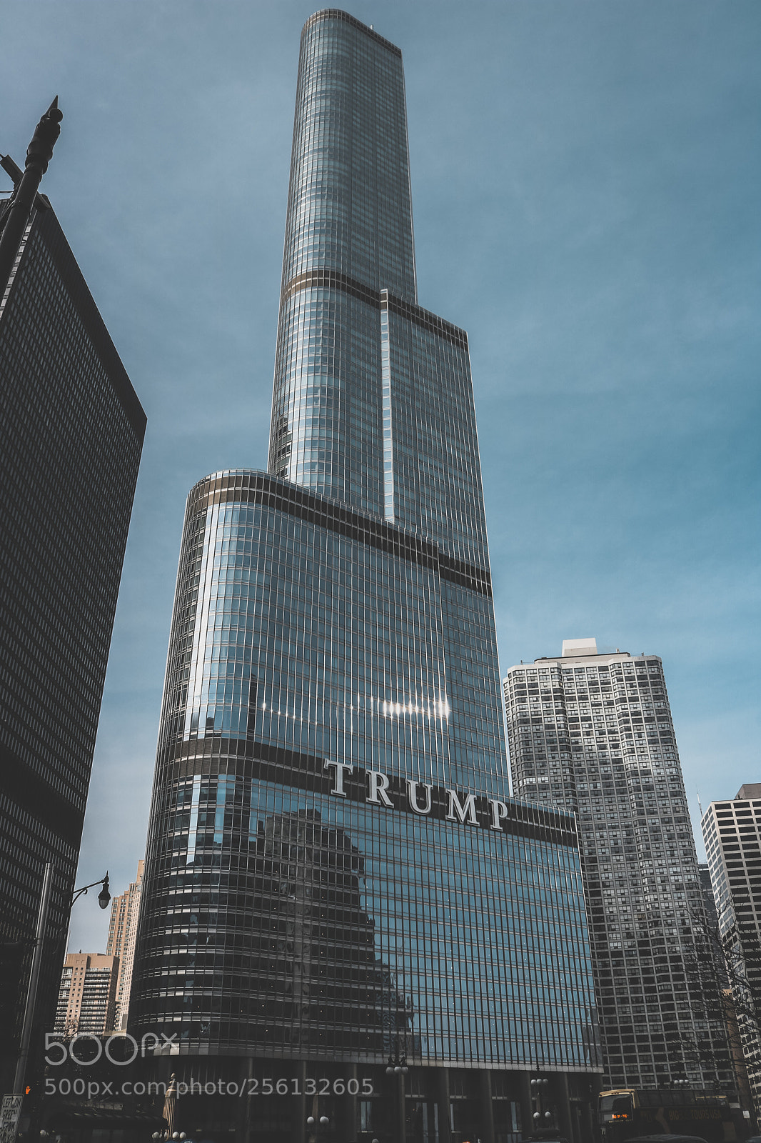 Canon EOS 750D (EOS Rebel T6i / EOS Kiss X8i) sample photo. Downtown chicago photography