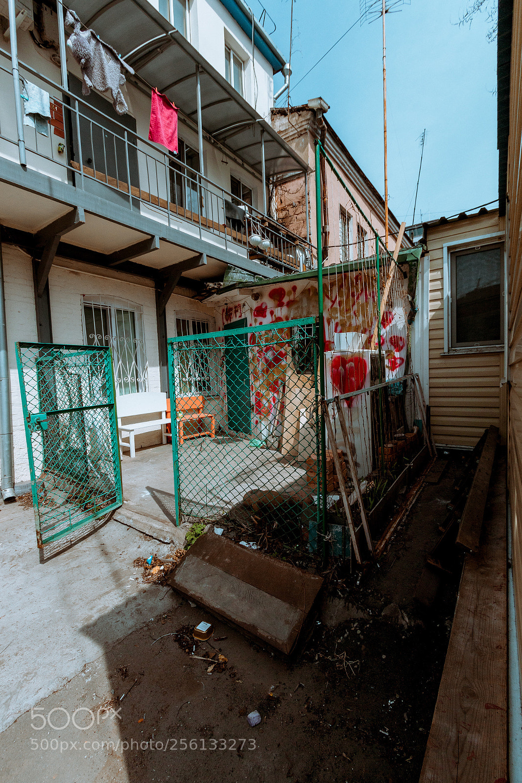 Canon EOS 70D sample photo. Patio photography
