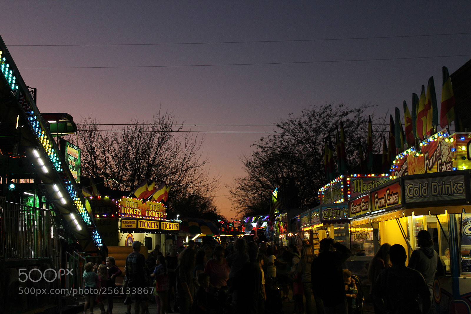 Canon EOS 1300D (EOS Rebel T6 / EOS Kiss X80) sample photo. Navy bean festival photography