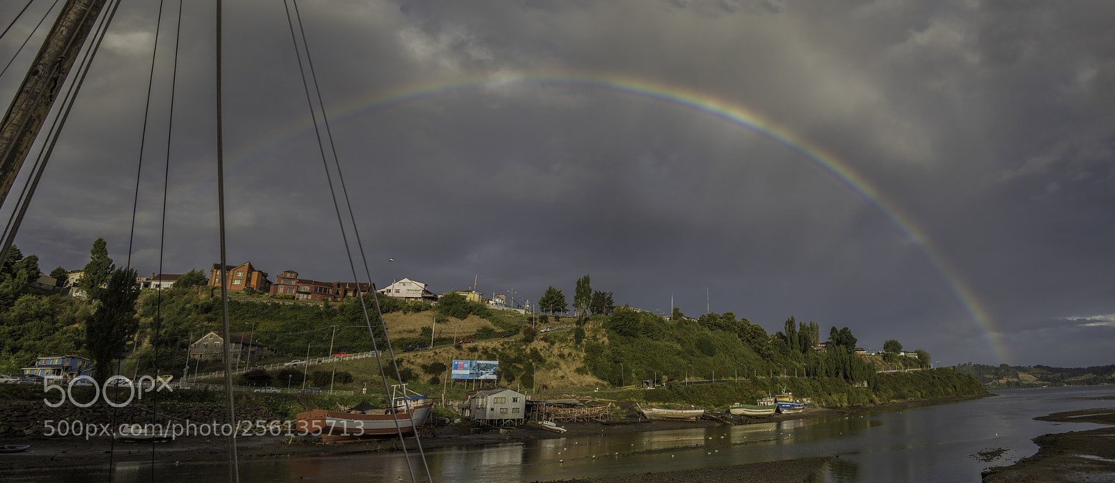 Canon EOS 1300D (EOS Rebel T6 / EOS Kiss X80) sample photo. Rainbow in castro photography