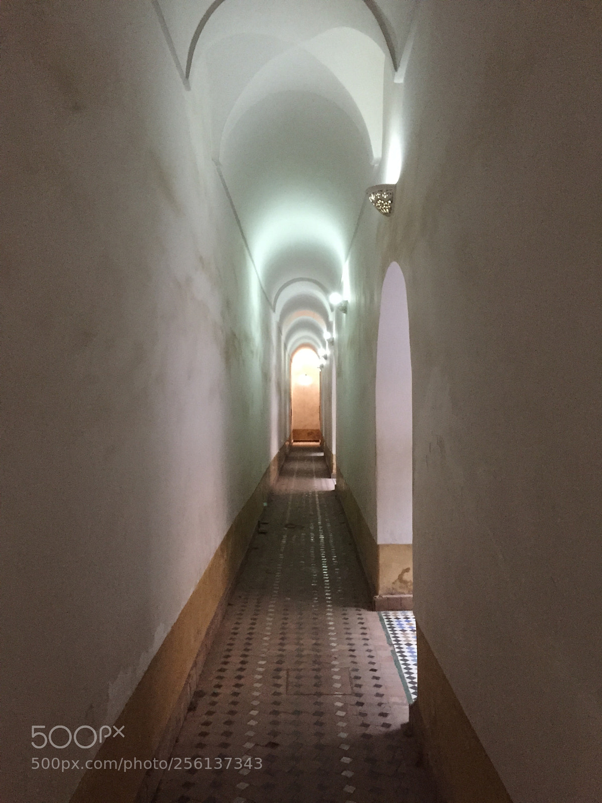 Apple iPhone 6 sample photo. Madrassas hallway photography