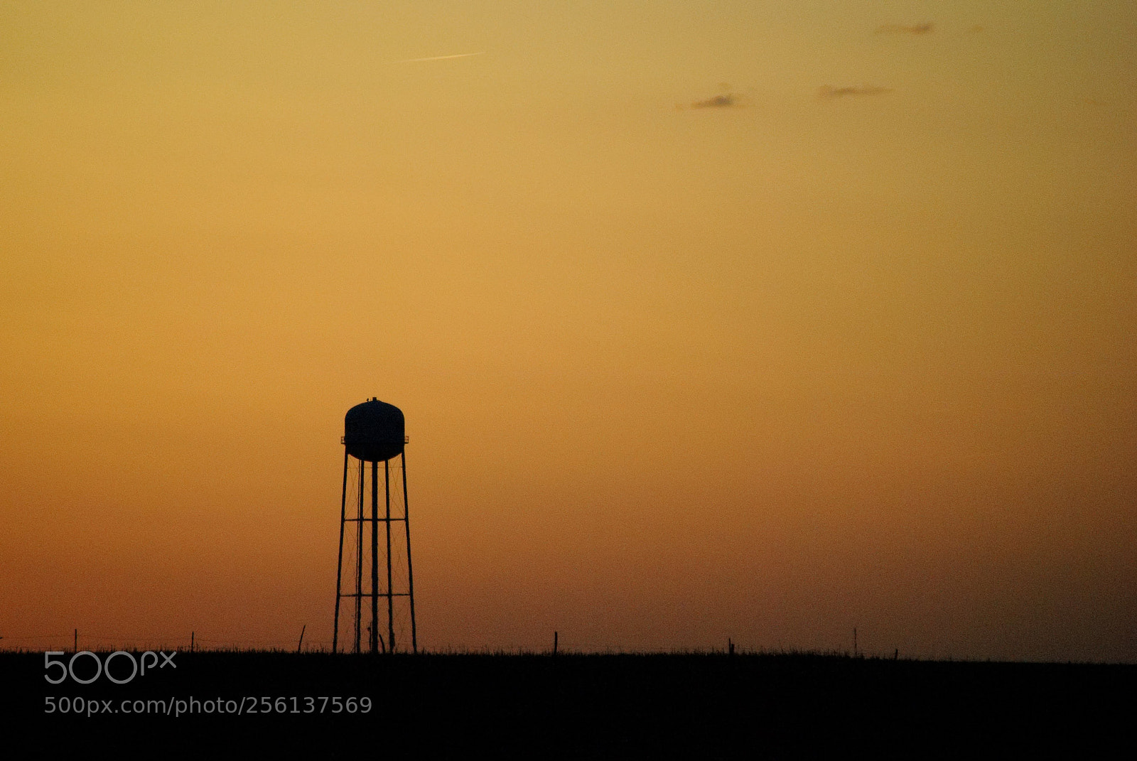 Nikon D3000 sample photo. Kansas water tower photography
