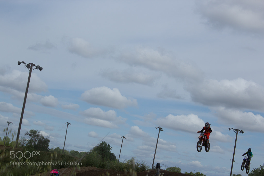 Canon EOS 600D (Rebel EOS T3i / EOS Kiss X5) sample photo. Img photography