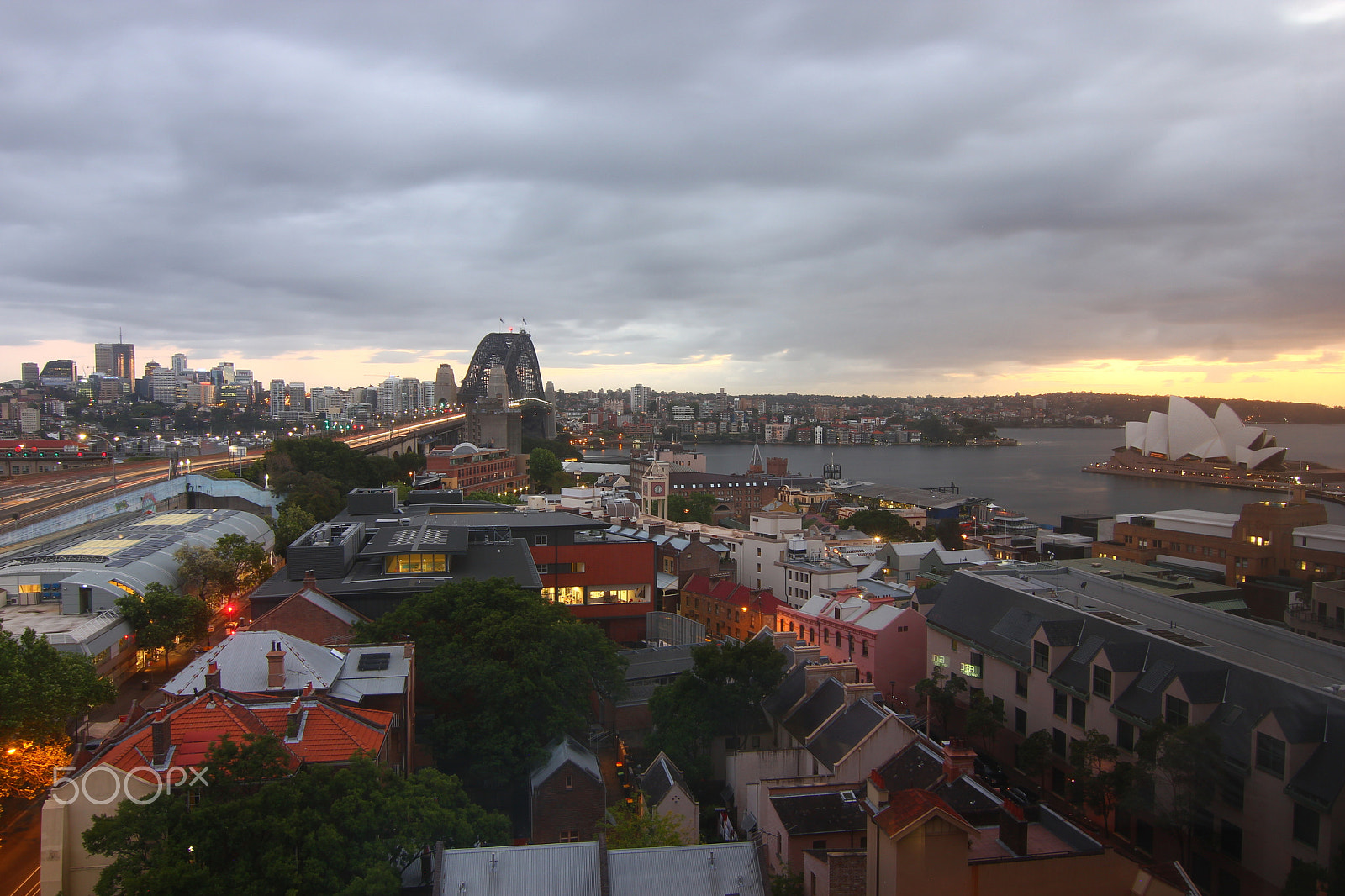 Canon EOS 550D (EOS Rebel T2i / EOS Kiss X4) sample photo. Sydney as evening closes in 3 photography
