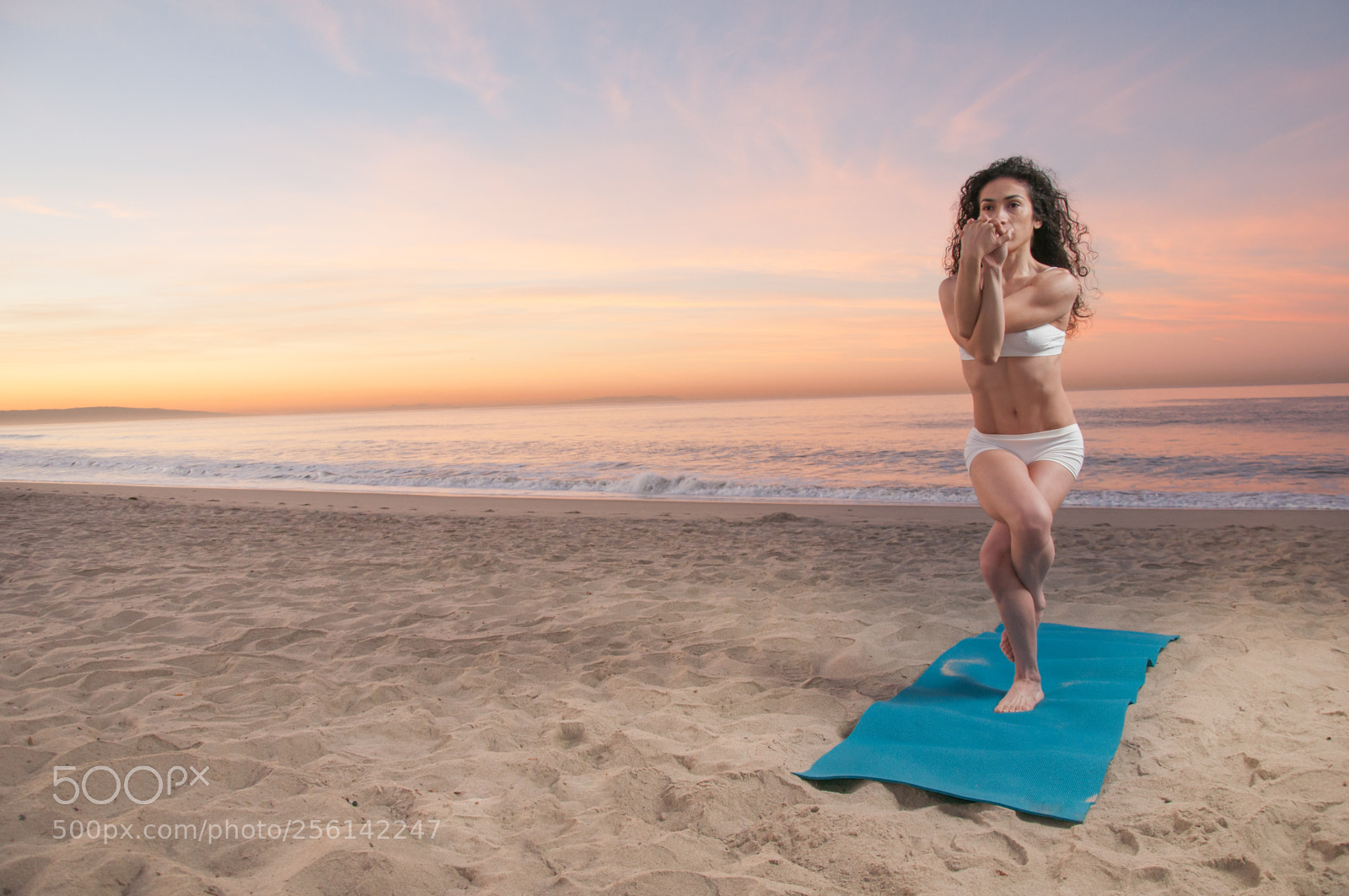 Nikon D90 sample photo. Beach yoga woman photography
