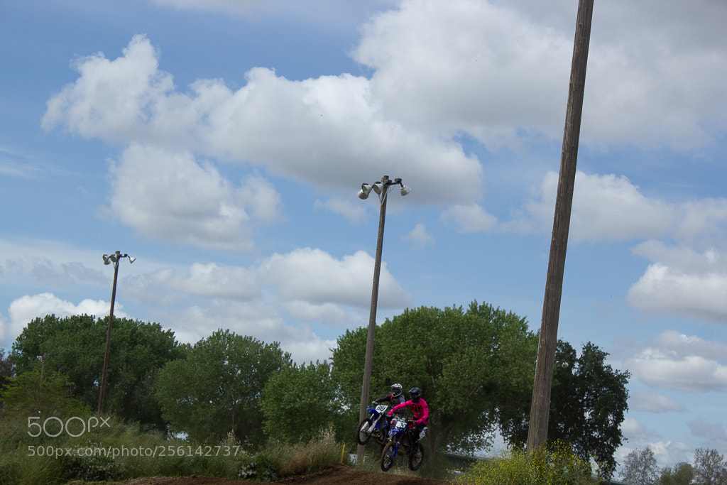 Canon EOS 600D (Rebel EOS T3i / EOS Kiss X5) sample photo. Img photography