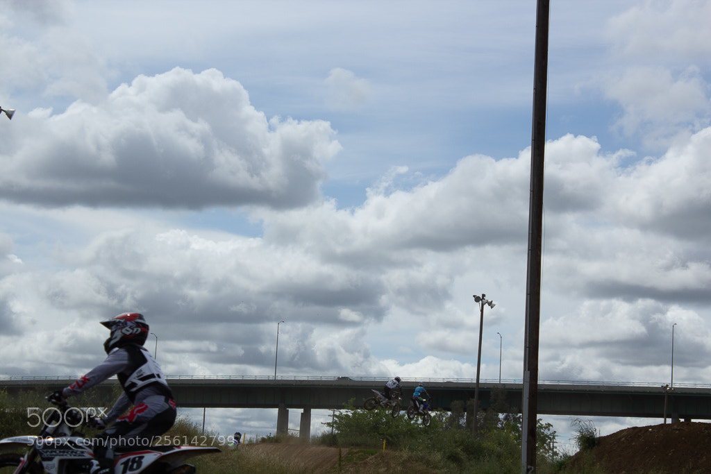 Canon EOS 600D (Rebel EOS T3i / EOS Kiss X5) sample photo. Img photography