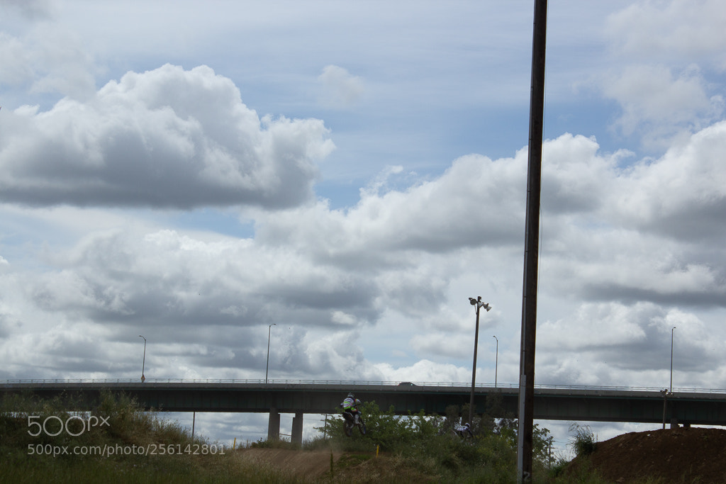 Canon EOS 600D (Rebel EOS T3i / EOS Kiss X5) sample photo. Img photography