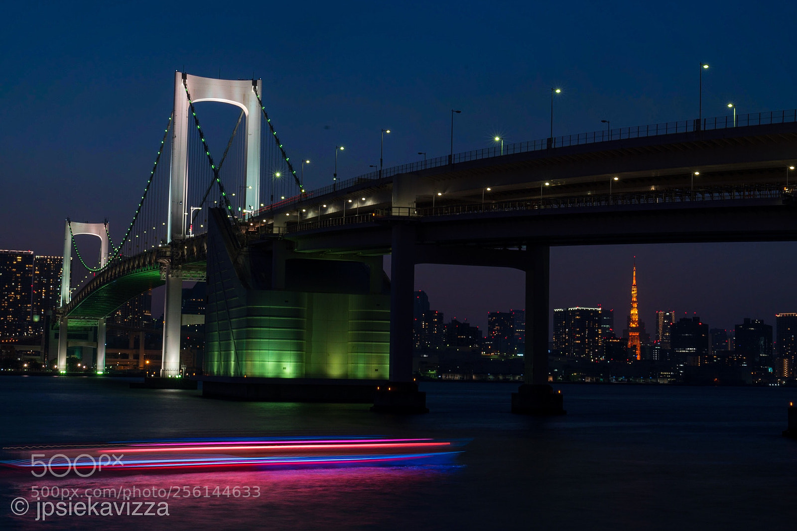 Sony a7R III sample photo. Tokyo rainbow bridge photography