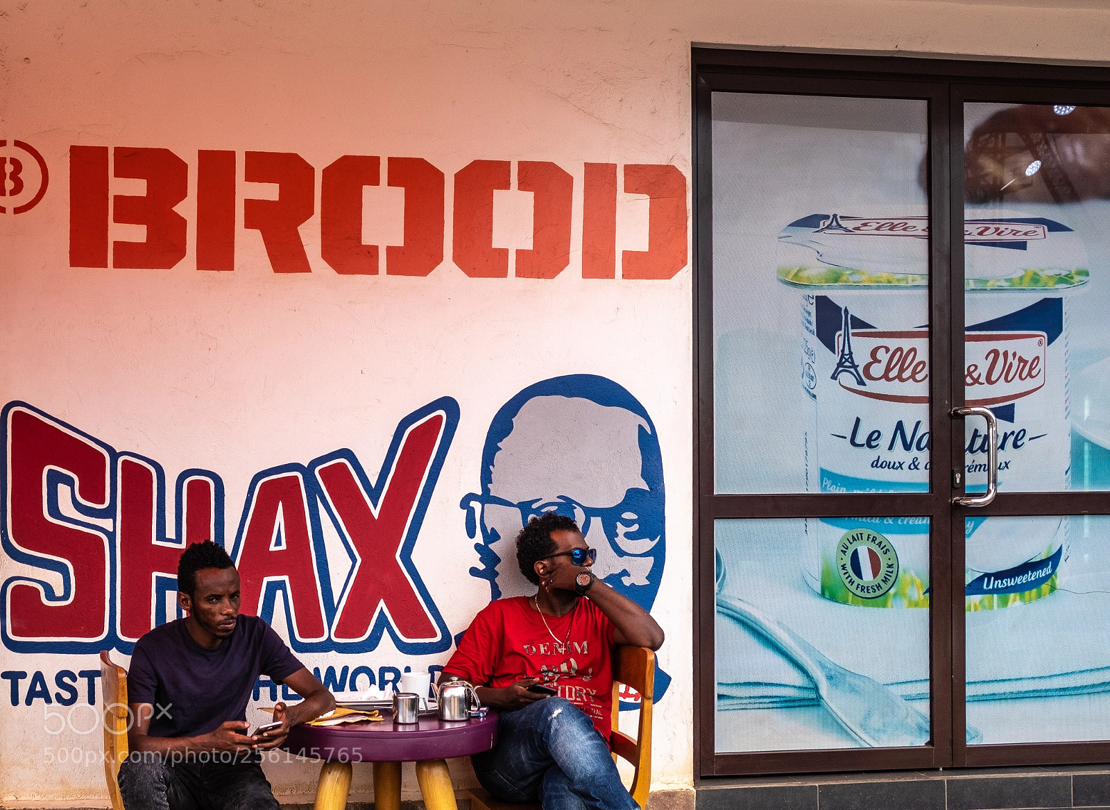 Fujifilm X-T2 sample photo. Brood in uganda photography