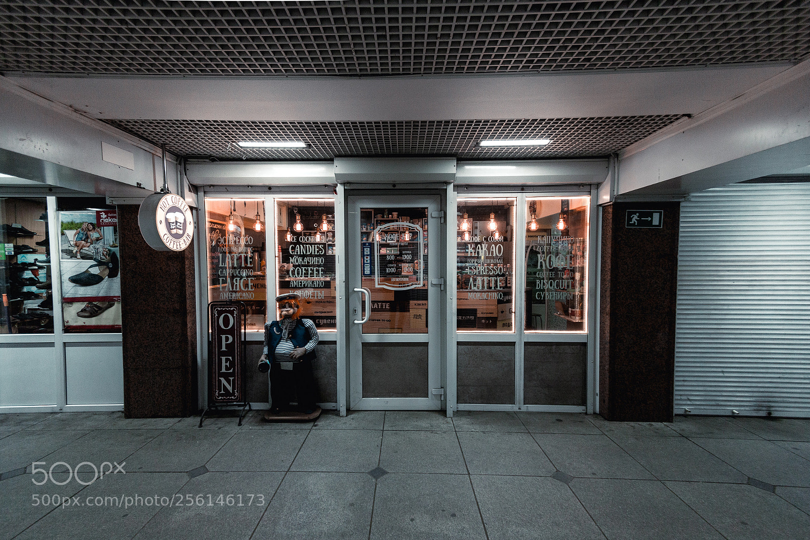 Canon EOS 70D sample photo. Underground photography