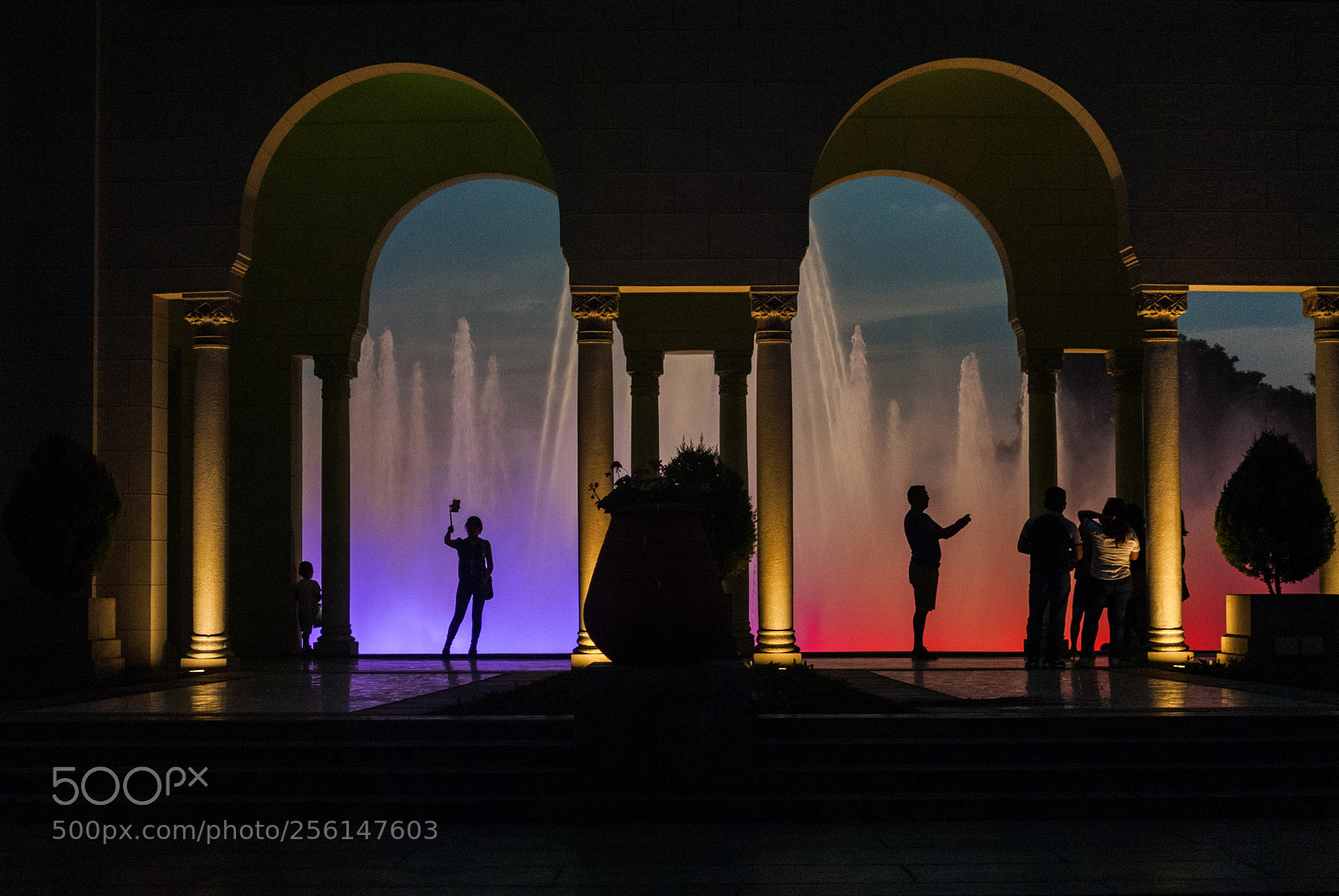 Nikon D3000 sample photo. Shadows over fountain photography
