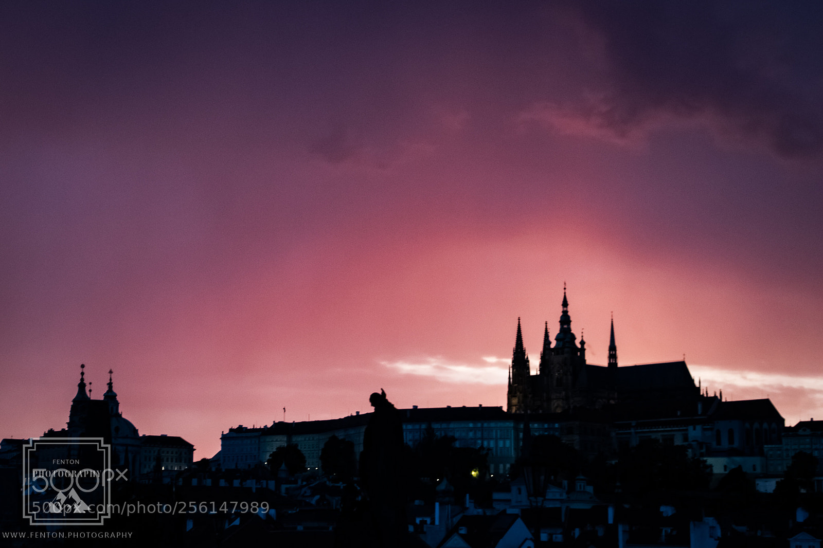 Canon EOS 760D (EOS Rebel T6s / EOS 8000D) sample photo. Prague silhoutte photography