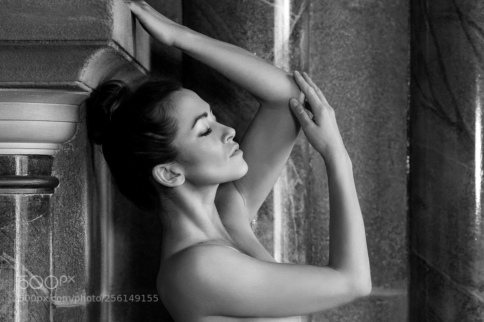 Sony a9 sample photo. Like a statue ii photography