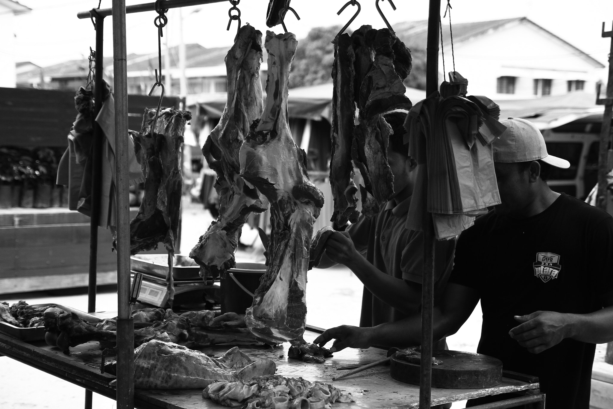 Tamron SP AF 17-50mm F2.8 XR Di II LD Aspherical (IF) sample photo. Morning market #01 photography