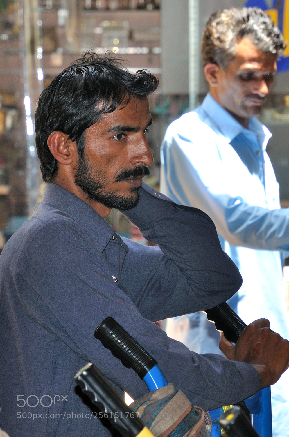 Nikon D90 sample photo. Worker on the market photography