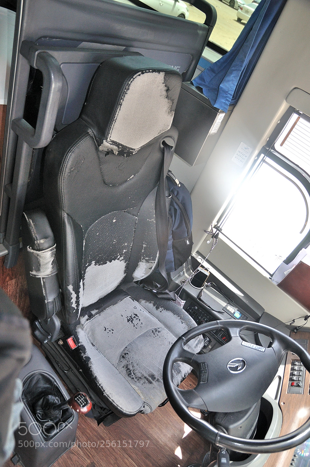 Nikon D90 sample photo. Bus seat photography