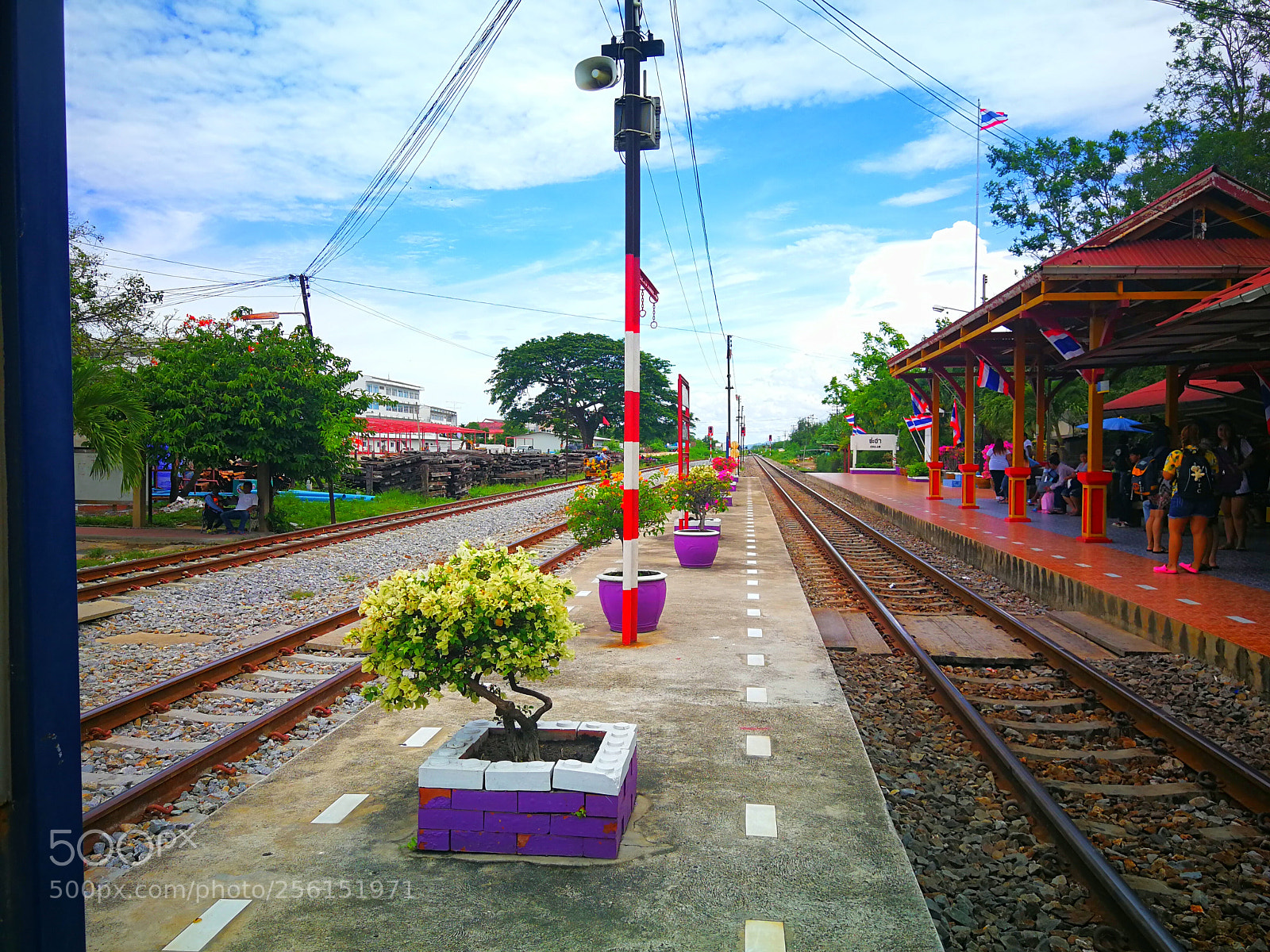 HUAWEI Mate 9 sample photo. Railway to happiness photography