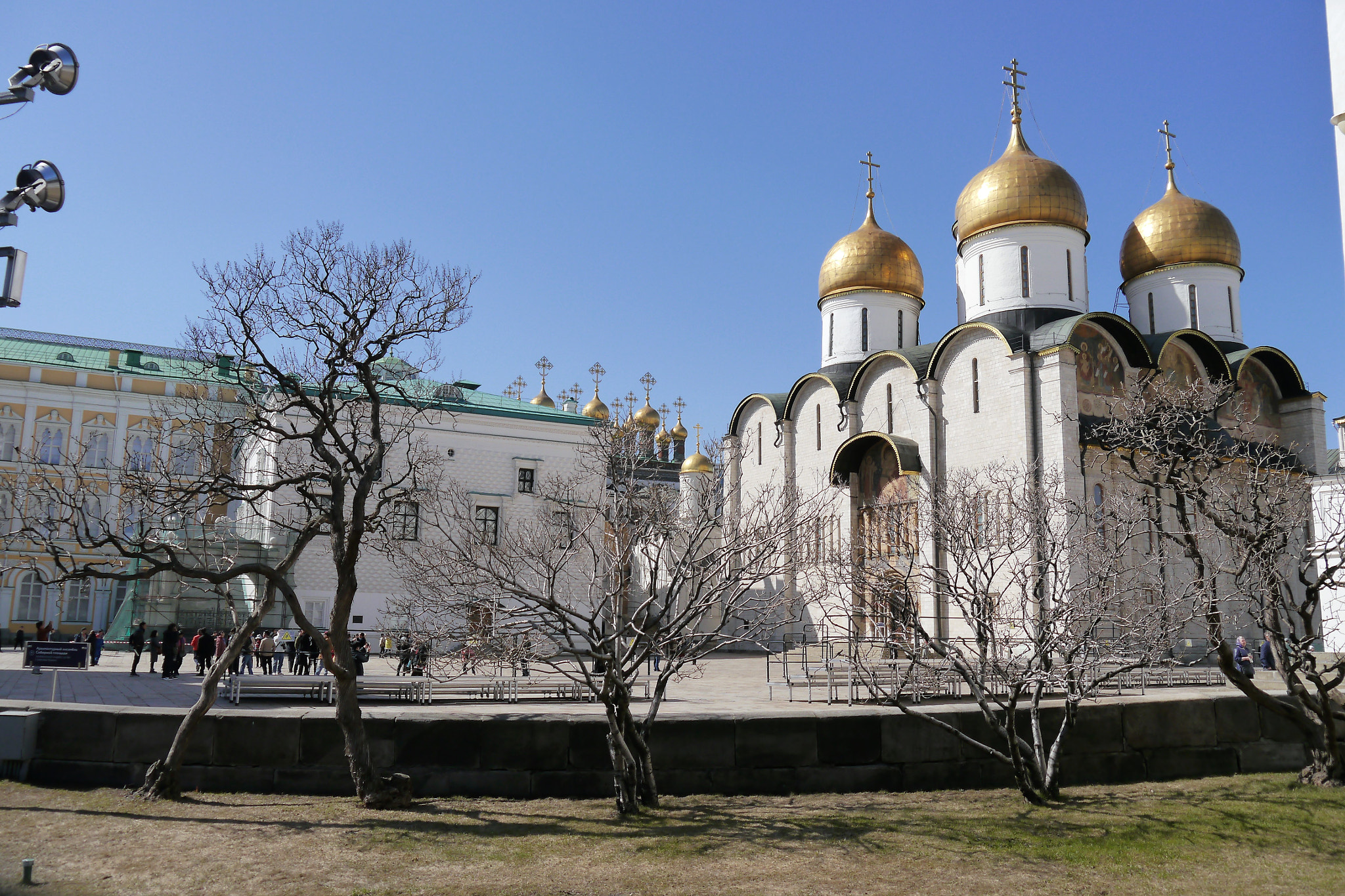 Panasonic Lumix DMC-G5 sample photo. In the kremlin photography