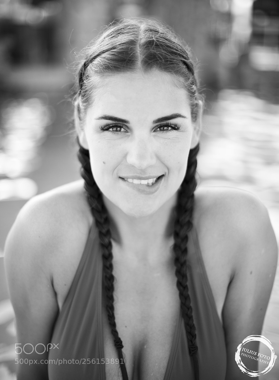 Canon EOS 5D Mark II sample photo. Temptress photography