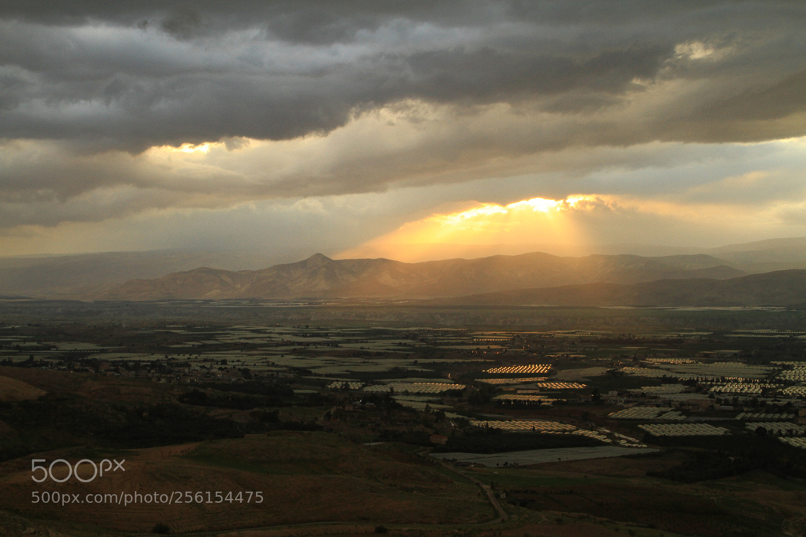 Canon EF-S 18-135mm F3.5-5.6 IS sample photo. Holy land photography