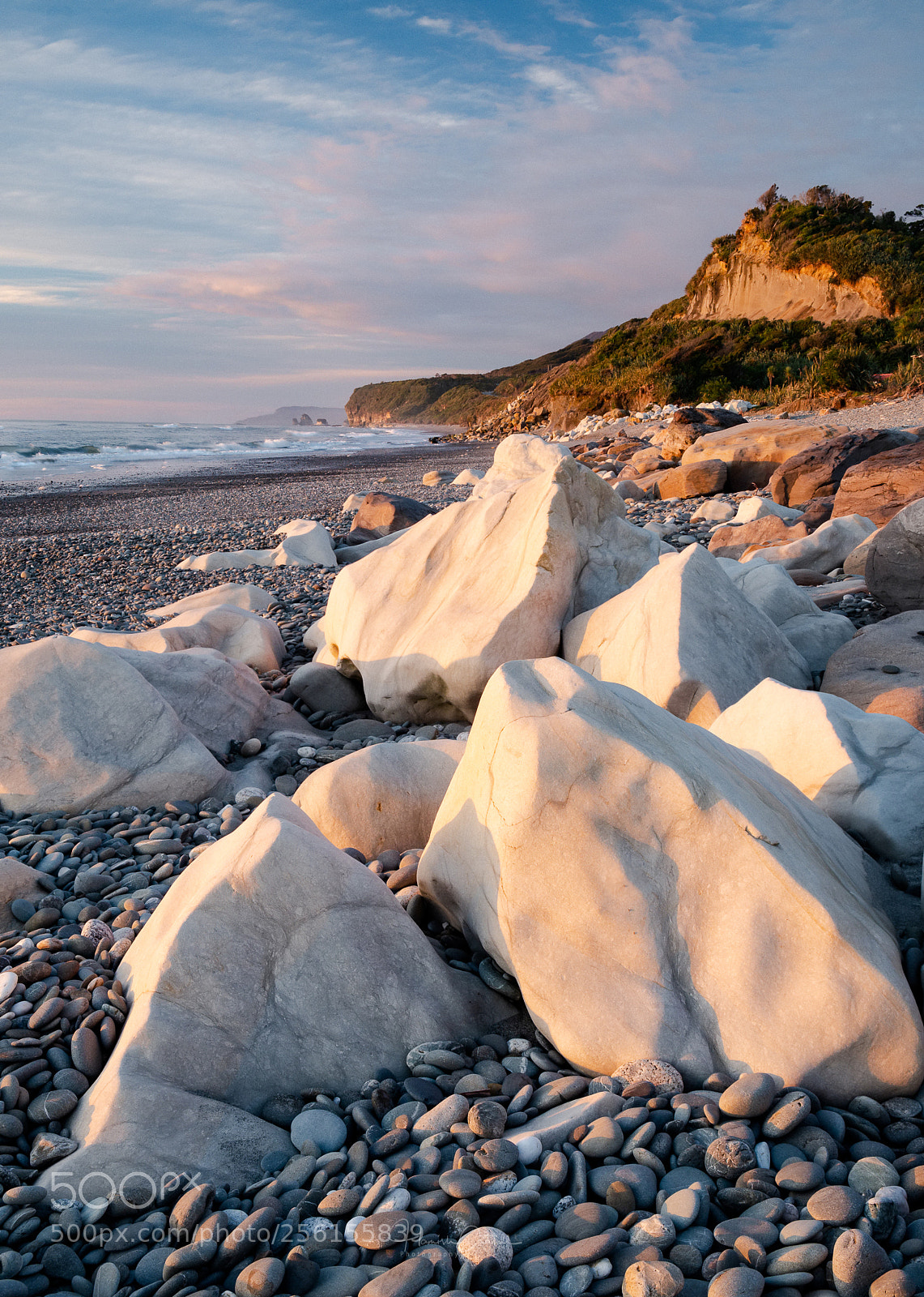 Fujifilm X-T2 sample photo. West coast beach photography