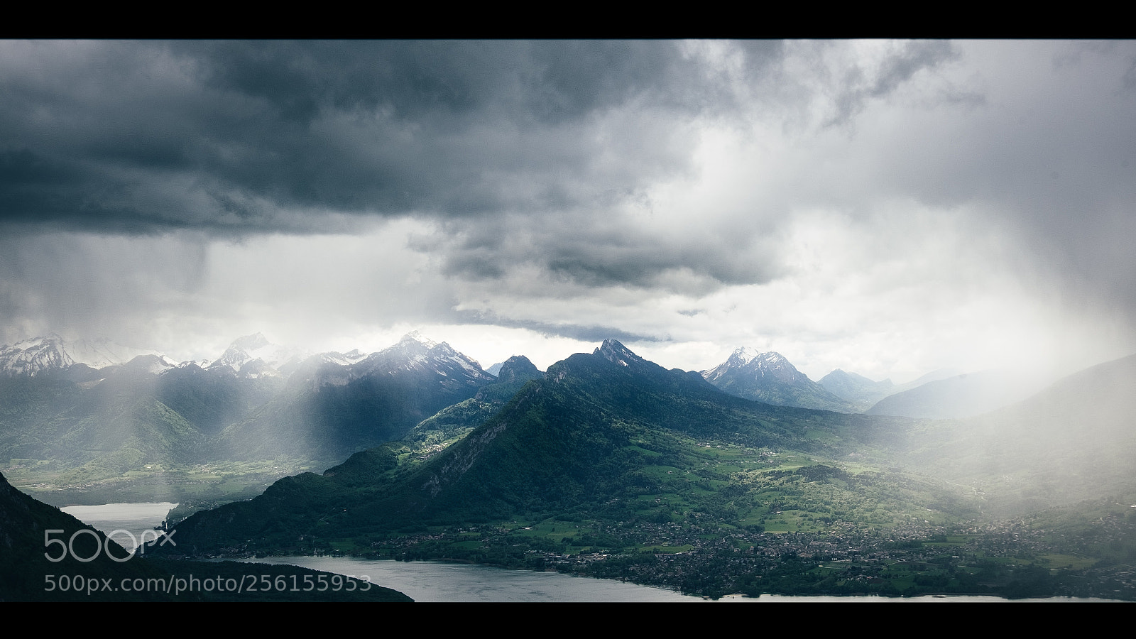 Fujifilm X-T10 sample photo. Annecy drama photography